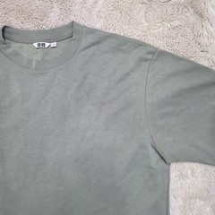 Uniqlo AIRism Cotton Oversized Crew Neck T-Shirt Light Green Sage Size XL EUC