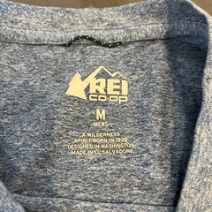 REI Co-op Blue Graphic Stretch T-Shirt Men’s M Outdoor Performance