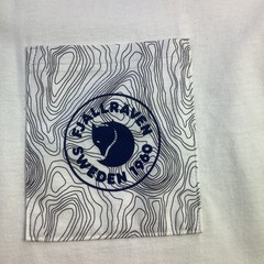 Fjallraven Logo Pocket T-Shirt Mens Eggshell White Organic Cotton Size M NWT