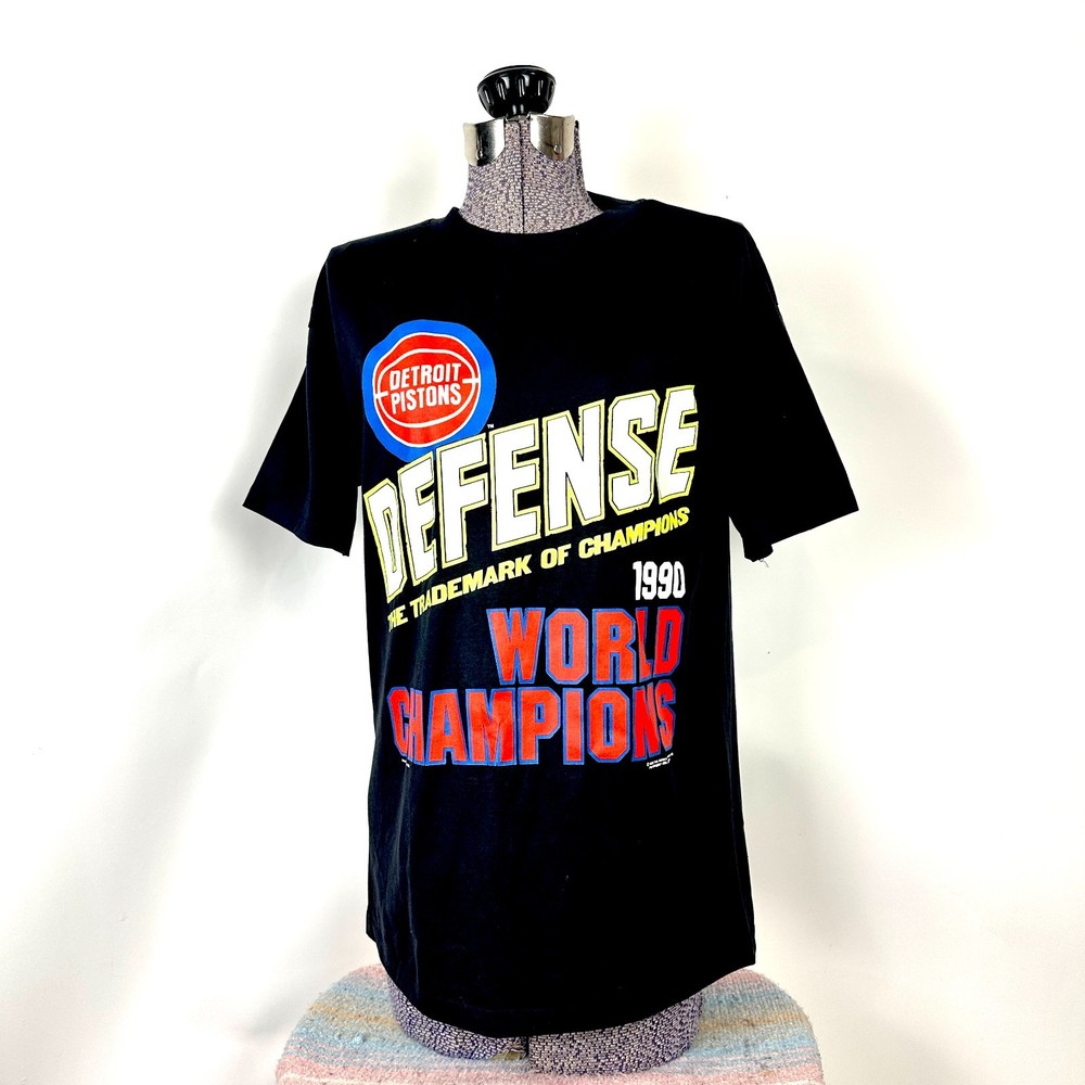 Vintage Black Detroit Pistons Defense World Champs Graphic Print Shirt Size M