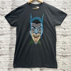 WB DC Universe Lenticular Joker In Batman T-Shirt RARE Men’s Large Heather Gray