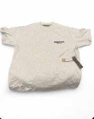 Fear of God Essentials T-Shirt SS22 Light Oatmeal – 100% Authentic (L)