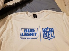 Bud Light NFL Official Sponsor T-Shirt Size XL Licensed Hanes