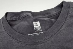 Brand New Japanese PlayStation Men’s Graphic Tee Short Sleeves Small S 34-36