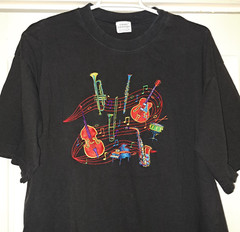 Casey Coleman Embroidered Musical Instruments T Shirt XL