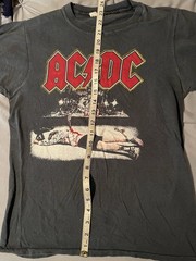 AC/DC Vintage Mens T-shirt Rare Small Concert Tour Made Angus Young In USA Black