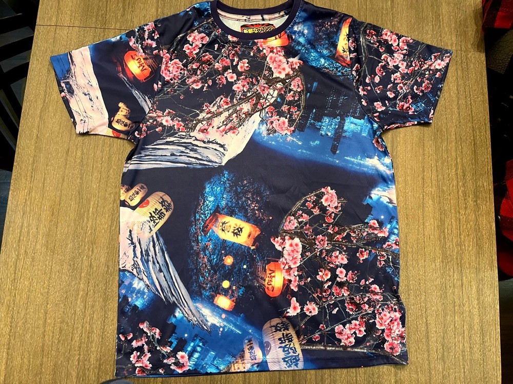 Drill Clothing T-Shirt Men’s Medium Blue Japanese Cherry Blossom Lantern Graphic
