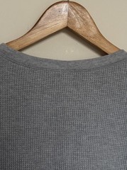 UNIQLO Mens Medium Waffle Knit Thermal Top Grey 3/4 Length Short Sleeves