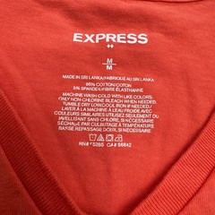 Express Basic V-Neck T-Shirt Mens Medium Coral Orange Short Sleeve Cotton Tee