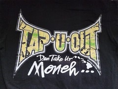 Shaka Active tap u out den take ur moneh Short Sleeve Black T-shirt Mens Size L