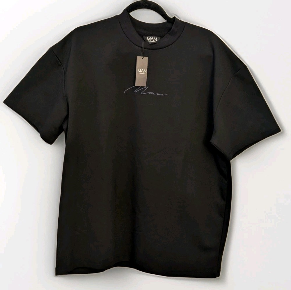 NWT BooHooMAN Black Oversized Crew Neck Short Sleeve Knit T-Shirt Logo Size M