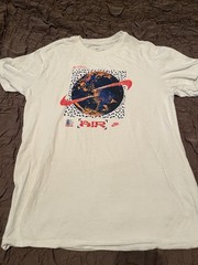 Nike Air Stylish White T-Shirt With World Logo In Size Small