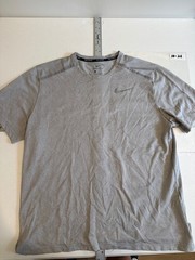 NIKE ATHLETIC RUNNING SHIRT GRAY SIZE LARGE