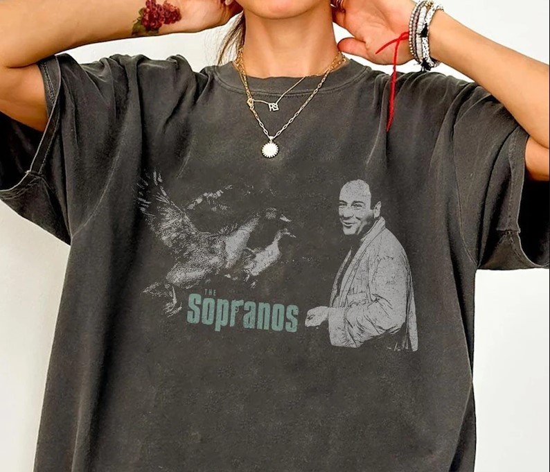 The Sopranos Duck Vintage chacoal color shirt AN69827