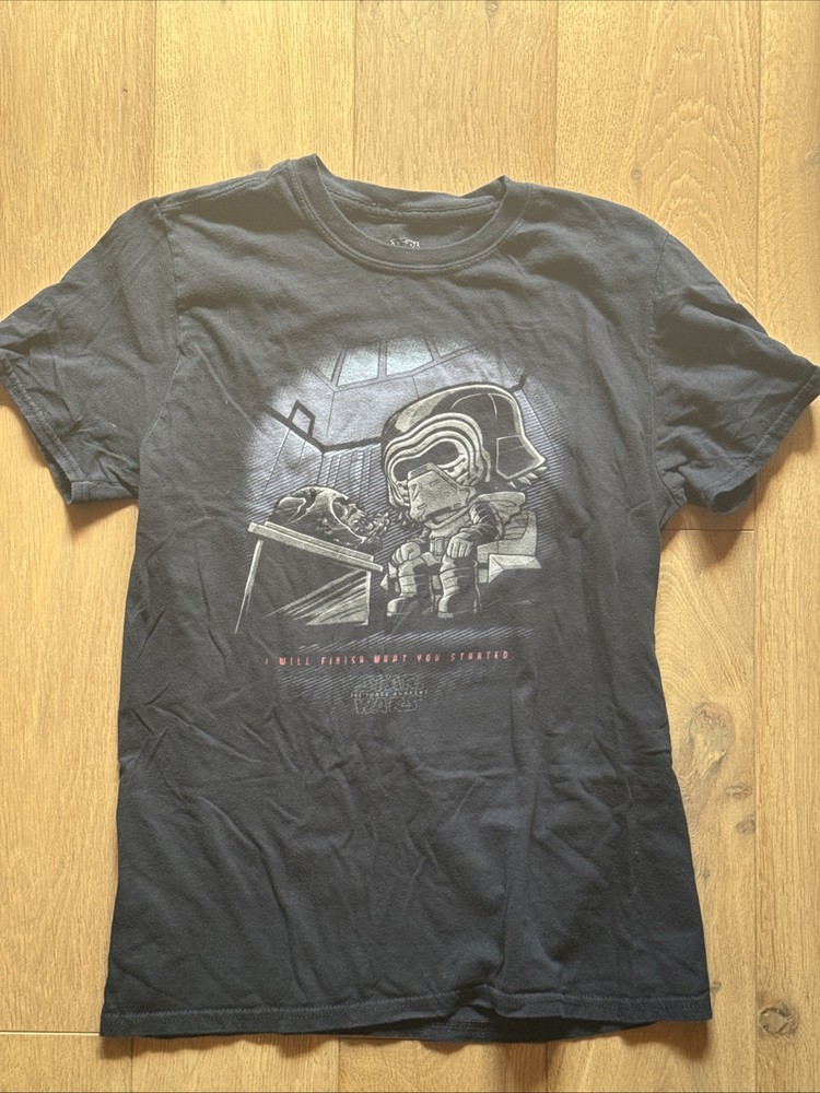 Funko Pop! Kylo Ren T-Shirt XS Star Wars The Force Awakens
