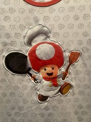 Universal Studios Super Nintendo World Toad Ringer Tee Crew Neck White/Red L