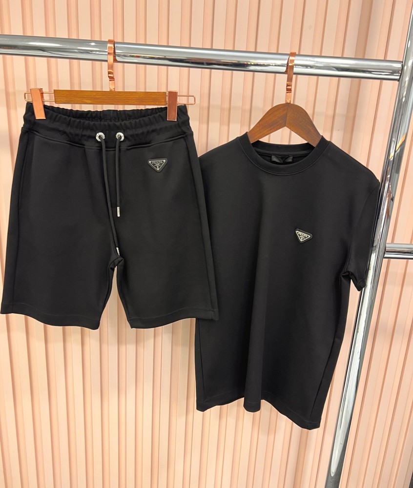 Prada Men T-Shirt & Shorts Set Black Color 2026 Collection Cotton Size Medium