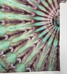 Handmade Ice Tie Dye Adult T-Shirt Unisex Size XL Green Fan Fold Gildan Tee NEW