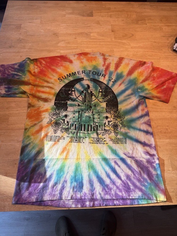 Online Ceramics Summer Tour 2022 Tie Dye RAINBOW T-Shirt Size large BRAND NEW