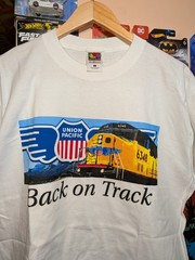 Vintage Fruit Of The Loom Lofteez Back On Track Union Pacific Shirt Size Large