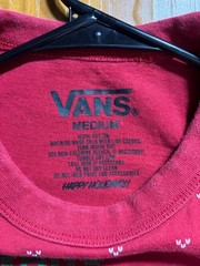 VANS Off the Wall Holiday 100% Cotton All-Over Print Long-Sleeve T-Shirt SZ Med