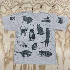 Vintage 90s Cats AOP Double Sided Graphic T-Shirt Fits XL Single Stitch Kitty