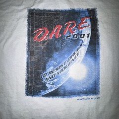 Vintage 2000s DARE To Resist Drugs & Violence TEE Men’s L Awareness Y2K