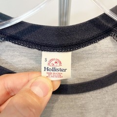 Hollister Mens Raglan Long Sleeve Shirt Gray Navy Blue Cal Graphic Y2K Small
