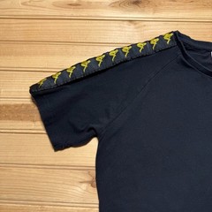 Kappa Banda Omini Logo Taped Sleeves Slim Fit Streetwear Urban T-Shirt – Small