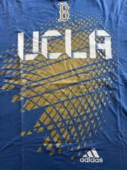adidas The Go-To Tee UCLA Bruins Graphic Print Blue Men’s Crew Neck T-Shirt XL