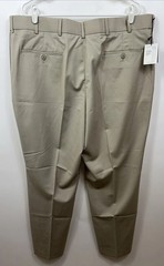 NWT Stafford Men’s 42 x 30 Classic Fit Flat Front Year Round Trouser Pants $70