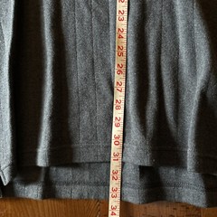 Ivy Crew Classic Gray Long Sleeve Shirt Size Large NWT