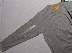 St John’s Bay Sueded Jersey V-Neck Long Sleeved Shirt Medium Gray 100% Cotton