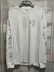 Nike ACG All Conditions Gear For Outdoor Use Planet Earth Shirt Mens Small NWT