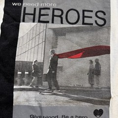 Vintage United Blood Services Marketing Promo Tee Heroes Cape Donor XL 23×29.5