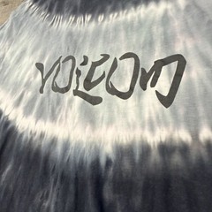 Volcom Mens Large Tie Dye Yin Yang Short Sleeve Graphic Tee Tshirt