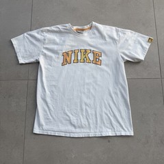 Vintage Y2K Nike Silver Tag Center Logo Spellout T Shirt
