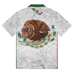 Escolta Águila tri color en bandera diseño gala vestimenta de caballero