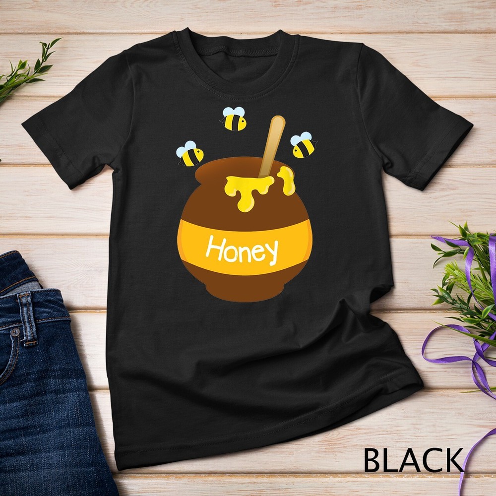 Honey Pot Cute Bee Buzzing Beehive Flying Funny Beekeeping Unisex T-shirt