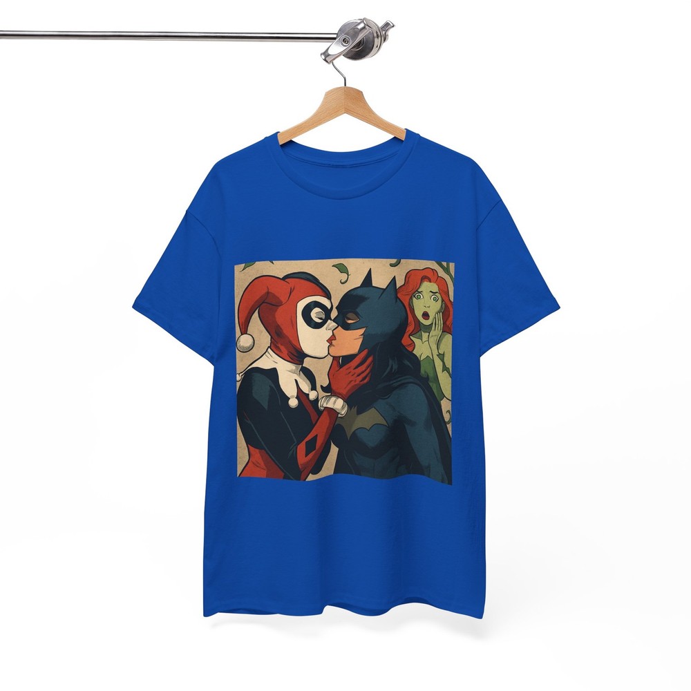 Harley Quinn Batgirl Kissing Unisex Tee Comic Superhero T-Shirt Batman Bat Girl