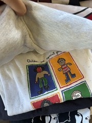 22pc Vintage lot Clothing Wholesale Reseller T Shirt Sweatshirt Mix Y2K True Vtg