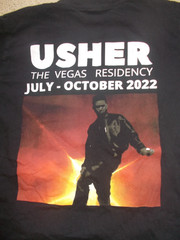 USHER RAYMOND LAS VEGAS RESIDENCY USHER USED CONCERT MENS T-SHIRT SMALL 2022 VGT