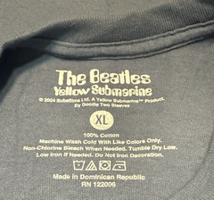 Beatles Yellow Submarine Blue T-shirt Ringo, Paul, John and George Size XL