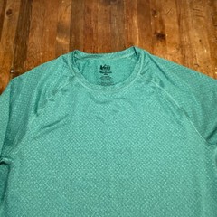 REI Co Op Shirt Mens Medium Green Pullover Long Sleeve Lightweight Performance
