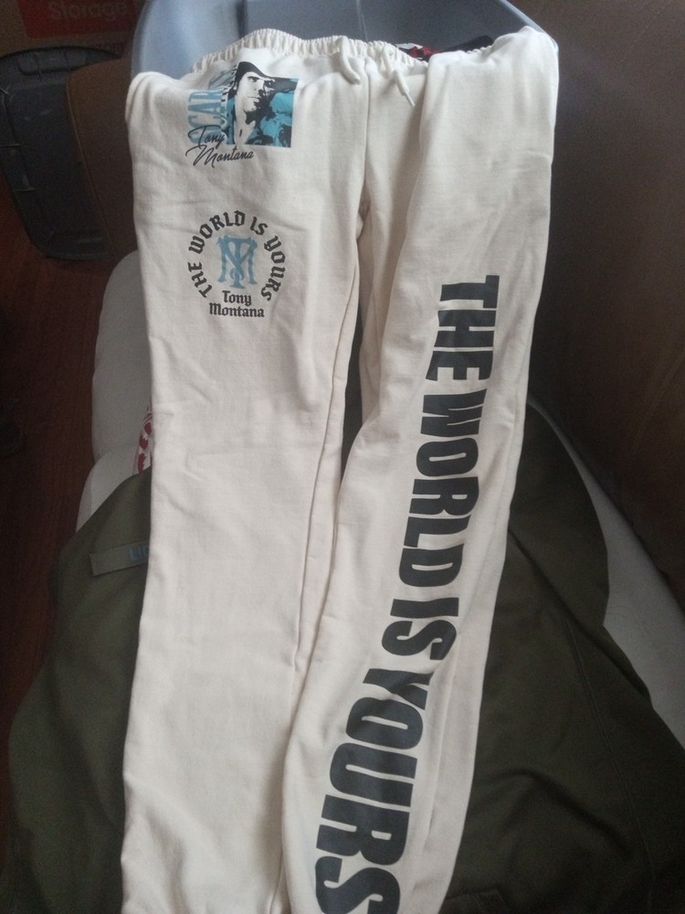 Official Scarface Tony Montana The World Is Yours Small Sweatpants