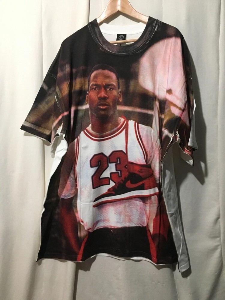 NWT Air Jordan Retro 1 Playground Men’s T-Shirt 2XL Bred Banned XXL Shirt Bulls