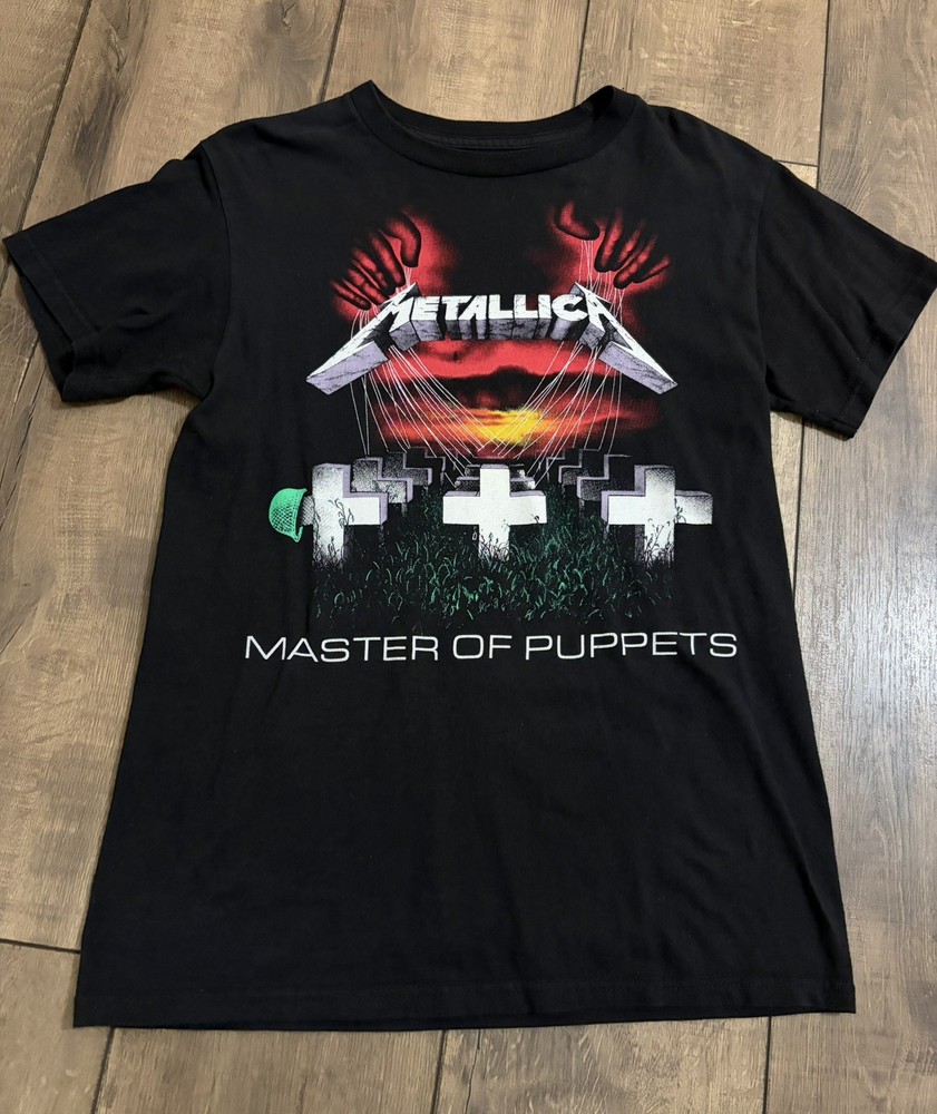 Master of puppets Metallica T-shirt men’s small medium double-sided