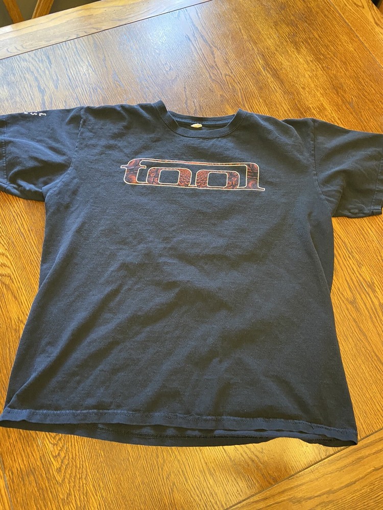 Tool Los Angeles, CA Graphic Shirt Sz L