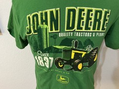John Deere Since 1837 Graphic Print Shirt Green Tractors Tee Shirt Men Medium