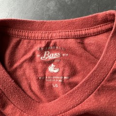 G.H. Bass & Co Mens Locals Only “Wilton Maine” T Shirt Size Large Orange/Red
